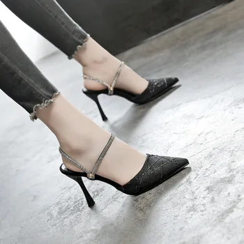 30-43 Yaz Yeni Stiletto Topuk Katır Ayakkabı Küçük Boy 313233 Kayış yüksek topuklu sandalet Topuklu Kadın Sivri Burun