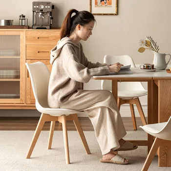 Ahşap Tasarımcı Sandalyeler Rahat Salon Minimalist İskandinav Tarzı Sandalyeler Arkalığı Lüks Articulos Para El Hogar Ev Mobilyaları