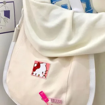 Sanrio Hello Kitty Kadın Kanvas Çanta Moda Basit Tek Omuz Öğrenci Crossbody Çanta Sınıf Üniversite Öğrencileri Büyük Kapasiteli