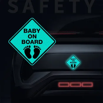 Sevimli Bebek Ayak İzleri Yüksek Yansıtıcı Sticker Araba Pencere Tampon Reflektör Çocuklar Uyarı İşareti Araba Çıkartmaları Dekorasyon